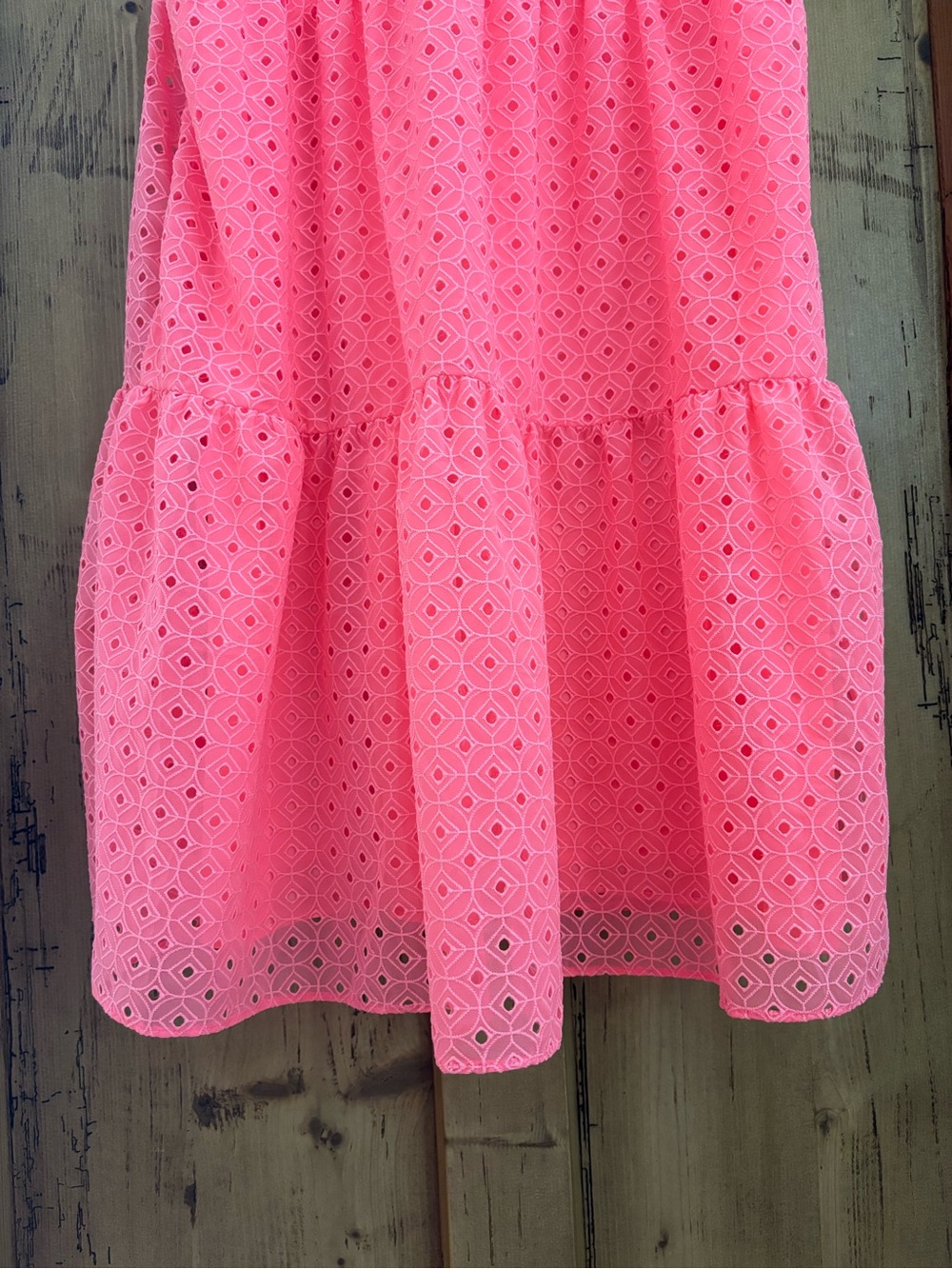 Lilly Pulitzer Novella Coral Pink Mini Medallion Eyelet Chiffon V-Neck Dress - Picture 4 of 10